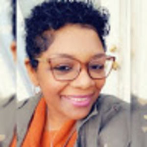 Meet your Posher, Chrisie